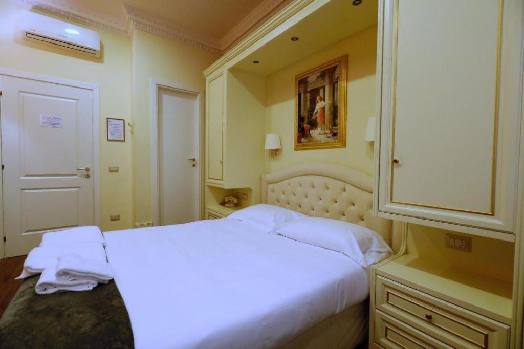 Dimora Frattina Hotel Roma Ngoại thất bức ảnh